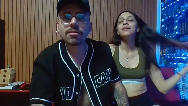 Karamel444 live sex cam