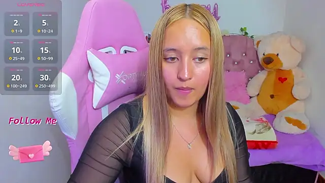 ema_tayy - Ema_tayy's free webcam - UK Sex Cams