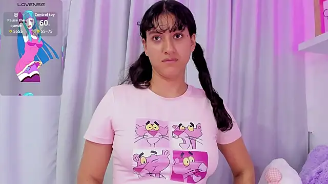 niia7 - Niia7's free webcam - UK Sex Cams