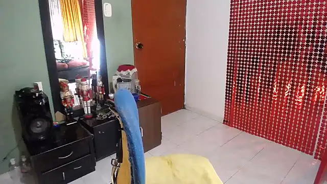 sweett_anya - Sweett_Anya's free webcam - UK Sex Cams