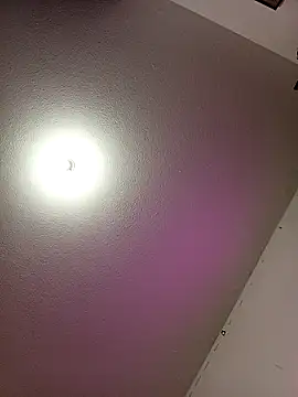 tiramisu89 - Tiramisu89's free webcam - UK Sex Cams