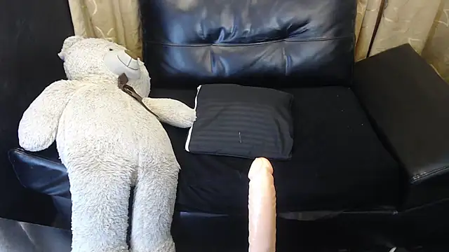 madison_copers (F teen) - spit on tits