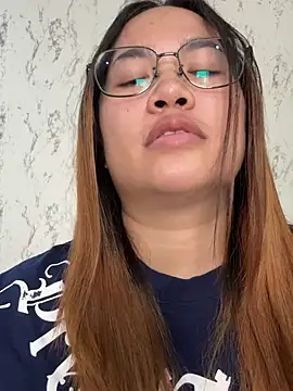 ponthip - Ponthip's free webcam - UK Sex Cams