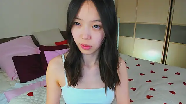 soulharmoonyy - SoulHarmoonyy's free webcam