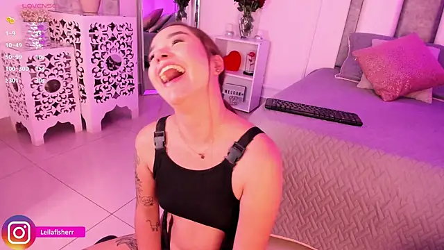 leilafisherr (F teen) - BIG CRAZY SQUIRT ON YOUR FACE