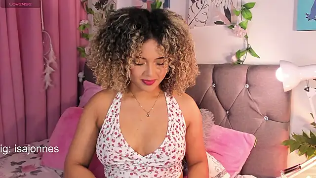 isajonnes18 - Isajonnes18's free webcam - UK Sex Cams