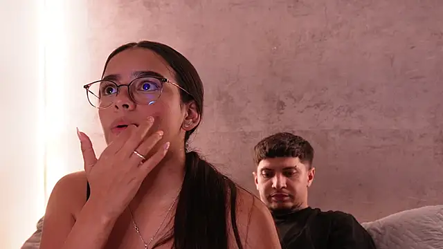 nicky_and_blake (Ask my age) - show tits