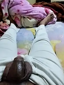 sambox979 (Ask my age) - Milk