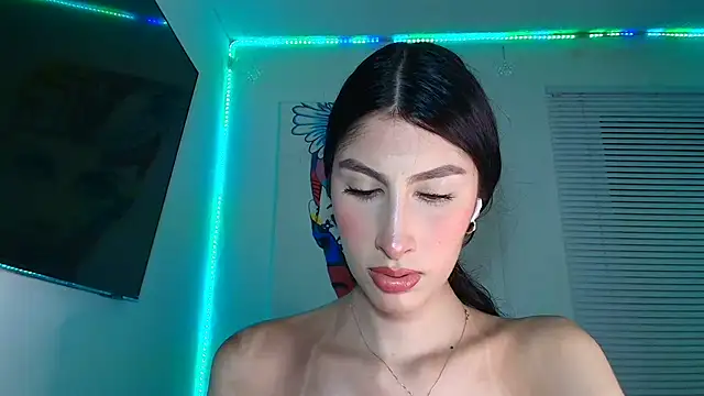 valeria_gonzales... Live Webcam on Stripchat