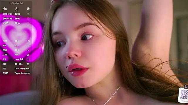 miss_miracle (F teen) - hard spanks my wet pussy