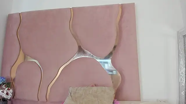 sofia-candyht - Sofia-candyht's free webcam - UK Sex Cams