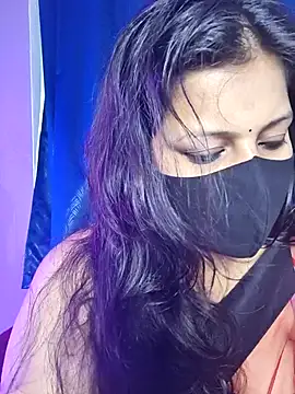 Webcam Model (noty_girl2)  is live.Free join now!