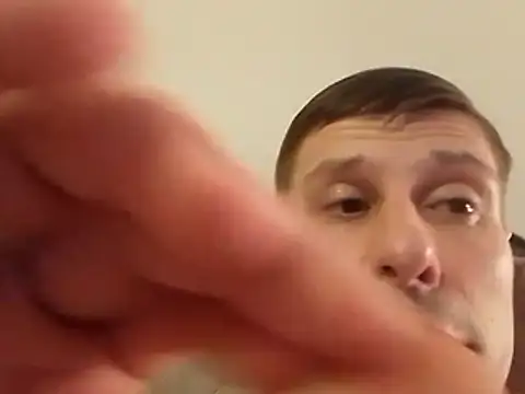 oioijajatjstrongkutasen - OioiJajaTJStrongKutasen's free webcam