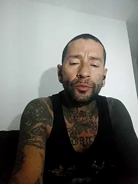 gabomix4728 - GaboMix4728's free webcam - UK Sex Cams