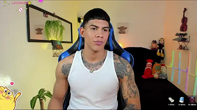 damian_latinxxx (M young) - 🍏🤴🏾I want to see your cock