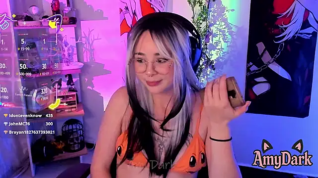 _amydark - _AmyDark's free webcam - UK Sex Cams