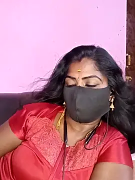 Webcam Model (tamilammukuttyy)  is live.Free join now!
