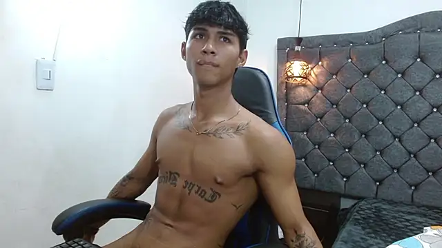 luka_big18 (M twink) - 💦Cum my body😈