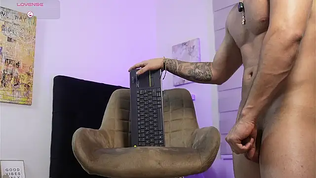 thiago_hill - Thiago_Hill's free webcam - UK Sex Cams