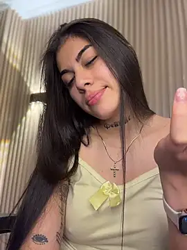 Sarasanders_4's live cam