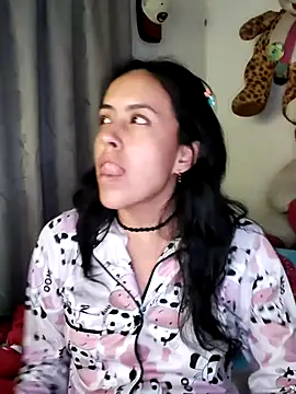 queen_ashly (F young) - Play creamy pussy 🥵