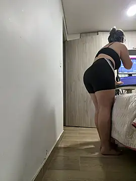 sophie_lopez1 - Sophie_lopez1's free webcam - UK Sex Cams