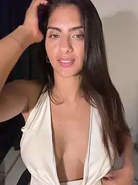 chicachocolate01 (F young) - Spit and bouncing tits 🔥