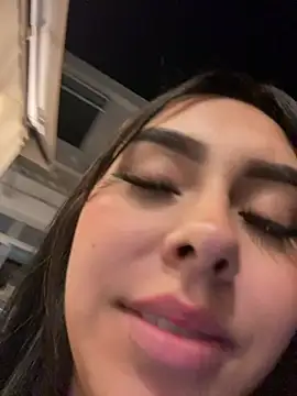 scarlett_pinkk1 - Scarlett_pinkk1's free webcam - UK Sex Cams