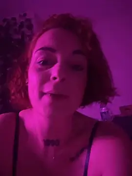 juliavenom - JuliaVenom's free webcam - UK Sex Cams