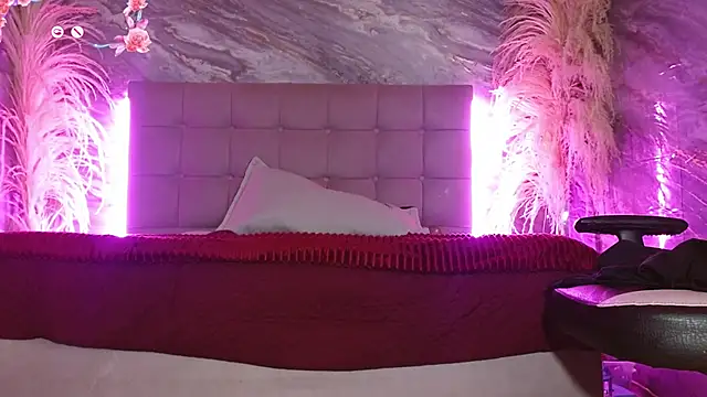 mya_blaze - Mya_blaze's free webcam - UK Sex Cams