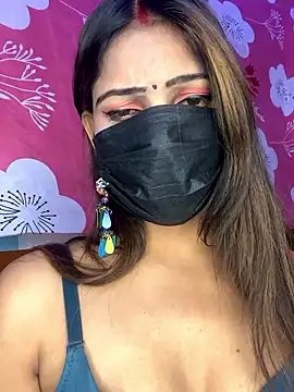 CUTI-NAINA Live Webcam on Stripchat