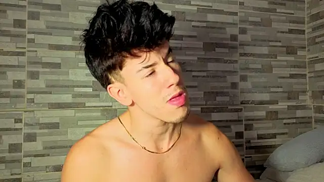 maxxcooper1 live sex cam