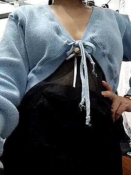 haralushiaaa - Haralushiaaa's free webcam - UK Sex Cams