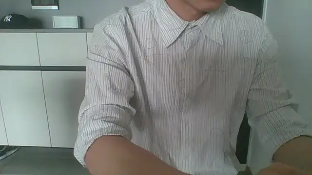 nole_china7 (Ask my age) - talk / fun / cum