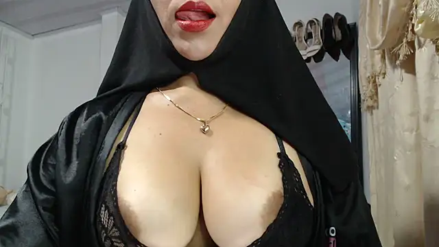 nadia__abaud - Nadia__abaud's free webcam - UK Sex Cams