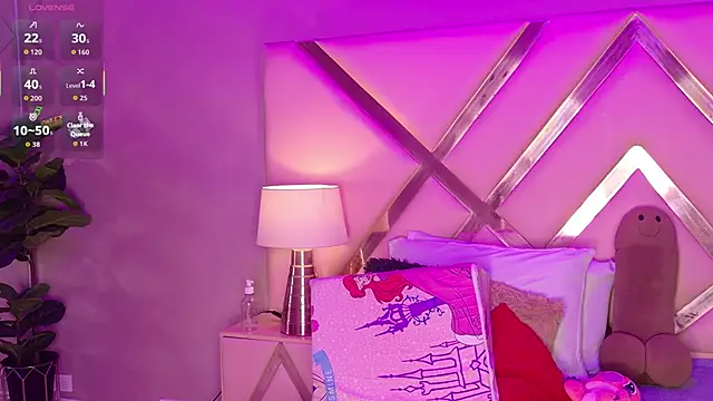 malaikabrown (F young) - Oily Duty Twerk 🍑🔊