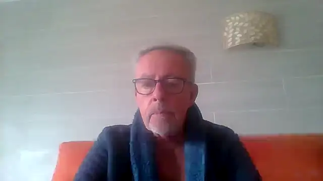 tuggy59 (M grandpa) - cum with me masurbador