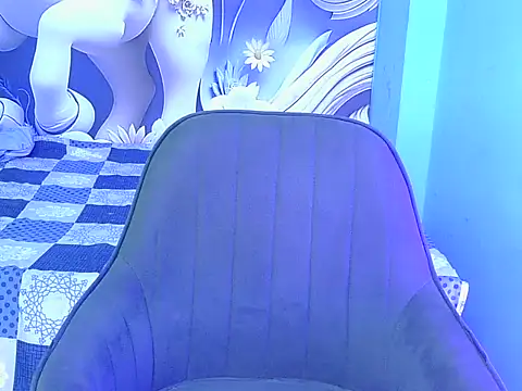 its-sarika01 (F teen) - Boobs show oil massage