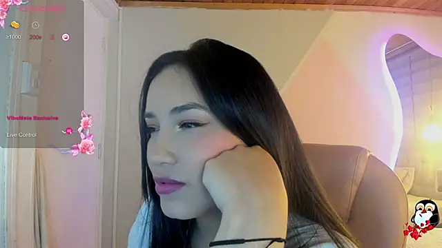 cristal__hot_1 - Cristal__hot_1's free webcam - UK Sex Cams