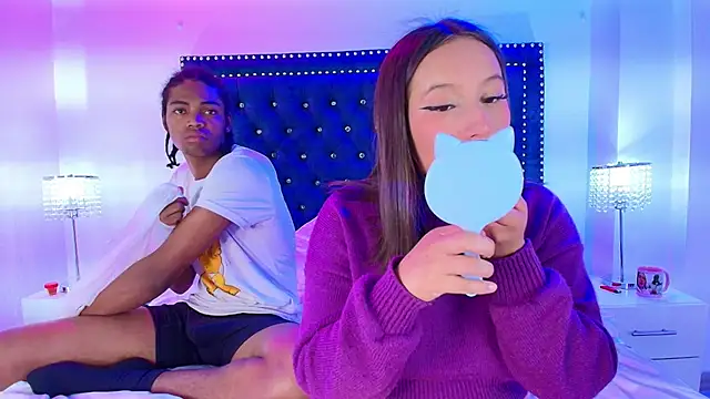 cristal_and_luke - Cristal_and_luke's free webcam - UK Sex Cams