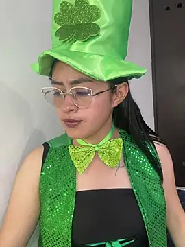 Webcam Model (Anni_Rose)  is live.Free join now!