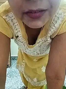 Webcam Model (Shanu_Shah)  is live.Free join now!