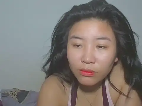 zyeiii - Zyeiii's free webcam - UK Sex Cams