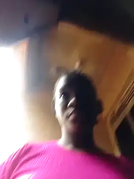 Webcam Model (shape30)  is live.Free join now!