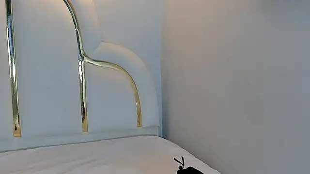 naughtyrose_vc - Naughtyrose_vc's free webcam - UK Sex Cams