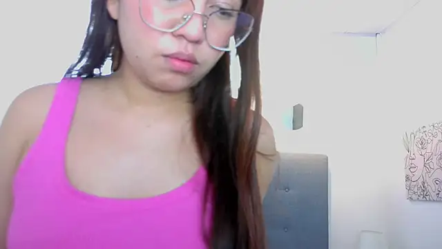 chaneelstark (F young) - open ass+ finger