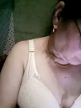 small-house123 - Small-house123's free webcam - UK Sex Cams