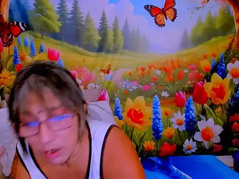 indianroxy - Indianroxy's free webcam - UK Sex Cams