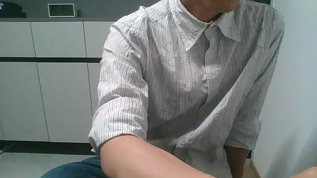 nole_china7 (Ask my age) - talk / fun / cum