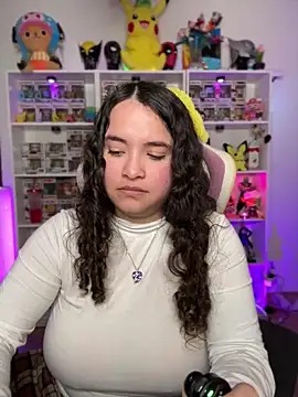 Webcam Model (Sweet_sully__)  is live.Free join now!